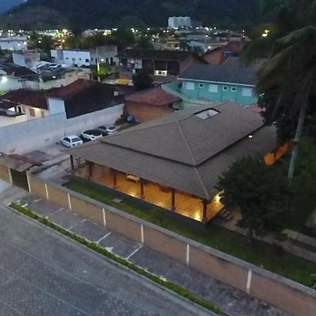 Hospedagem Economica Flor De Maria 卡拉瓜塔图巴 外观 照片